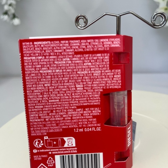 Diesel Red Eau de Parfum sample size - Picture 2 of 2